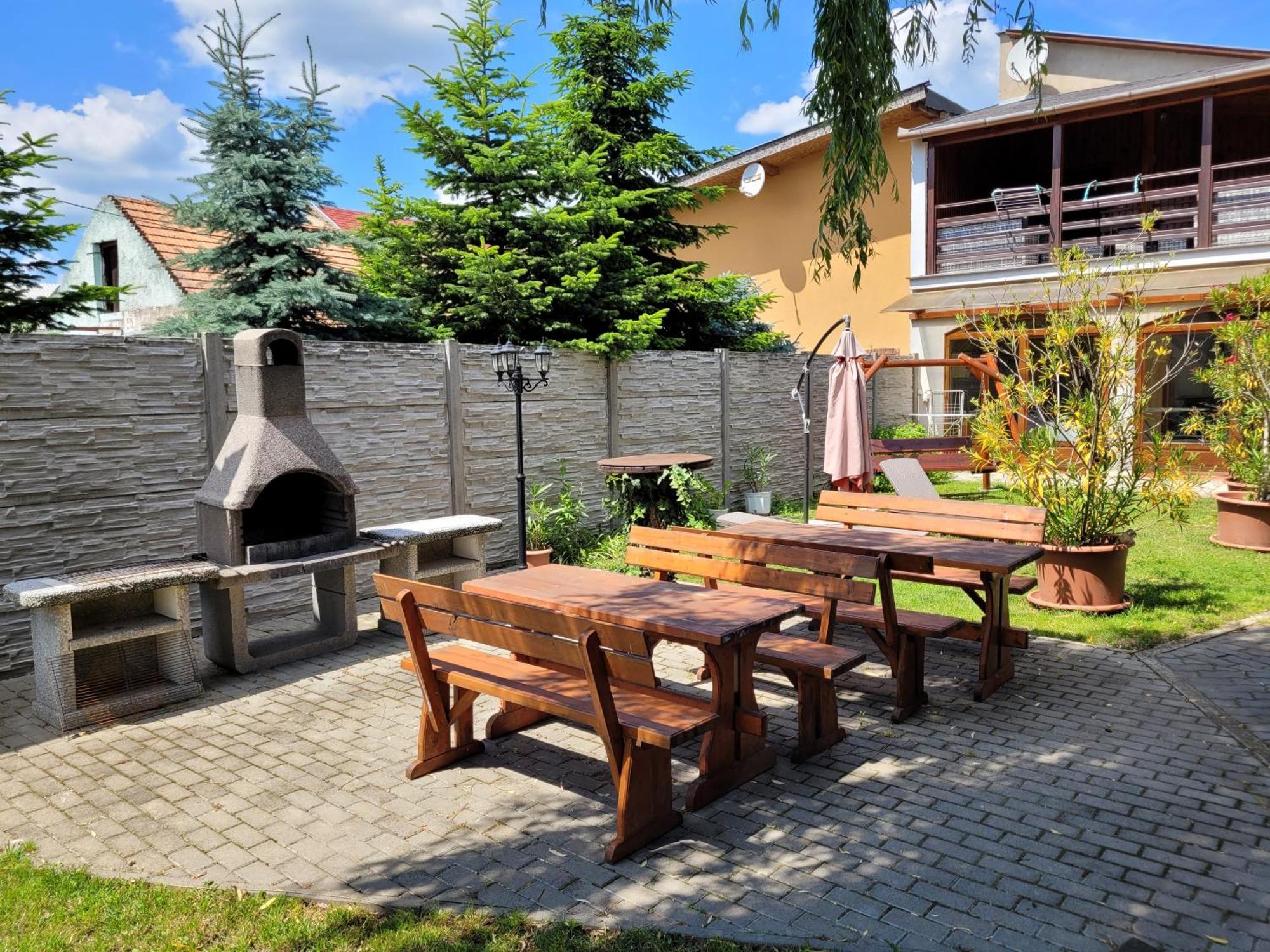 Štúrovo 珂索旅馆酒店 外观 照片